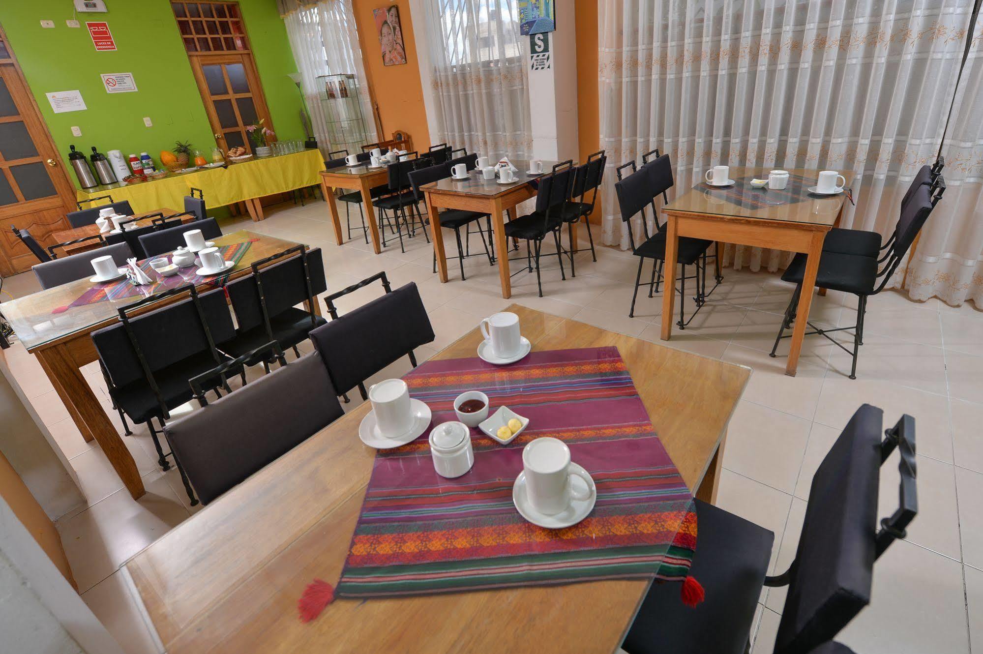 Hostal Atlantis Куско Екстериор снимка