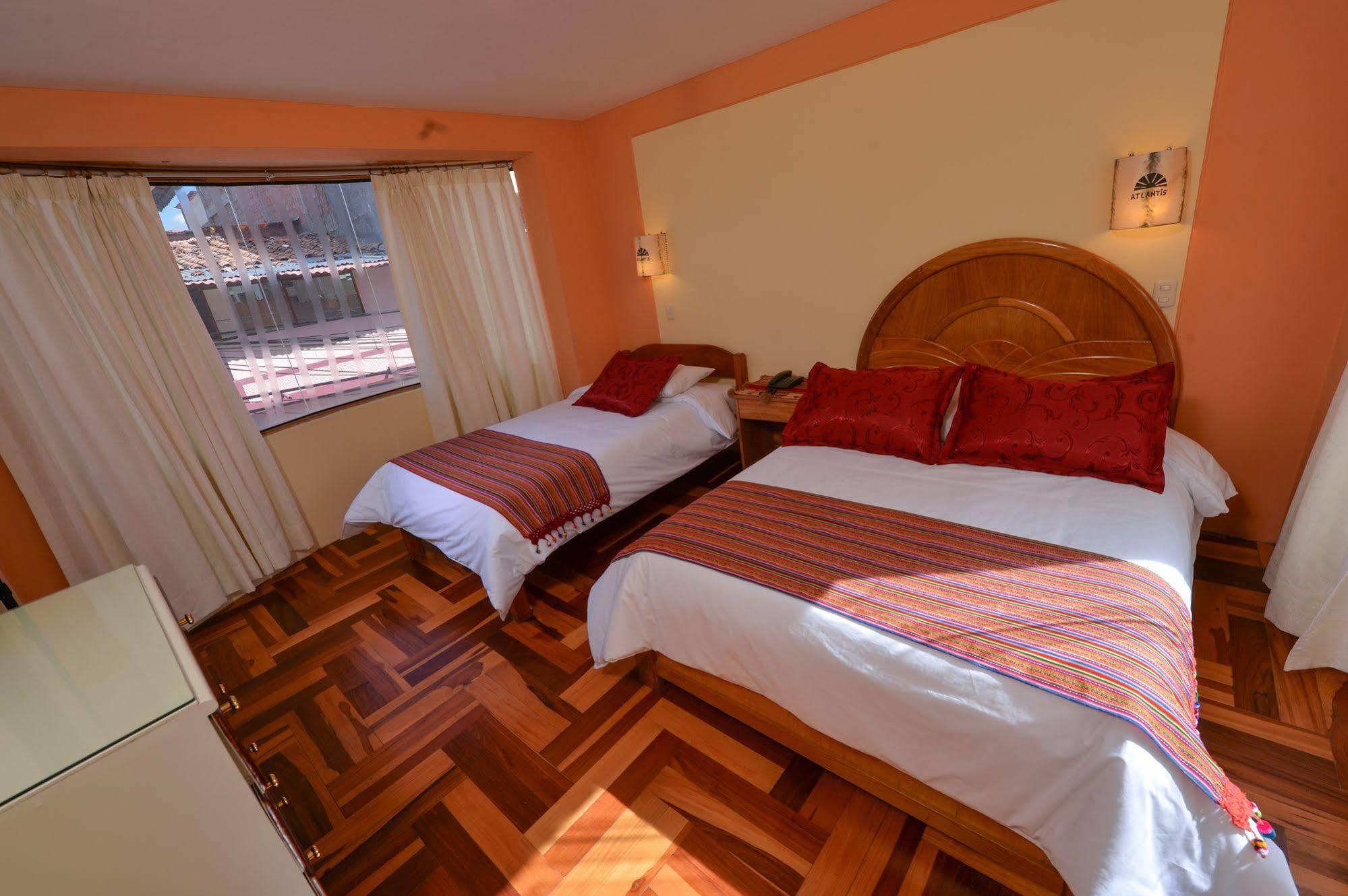 Hostal Atlantis Куско Екстериор снимка
