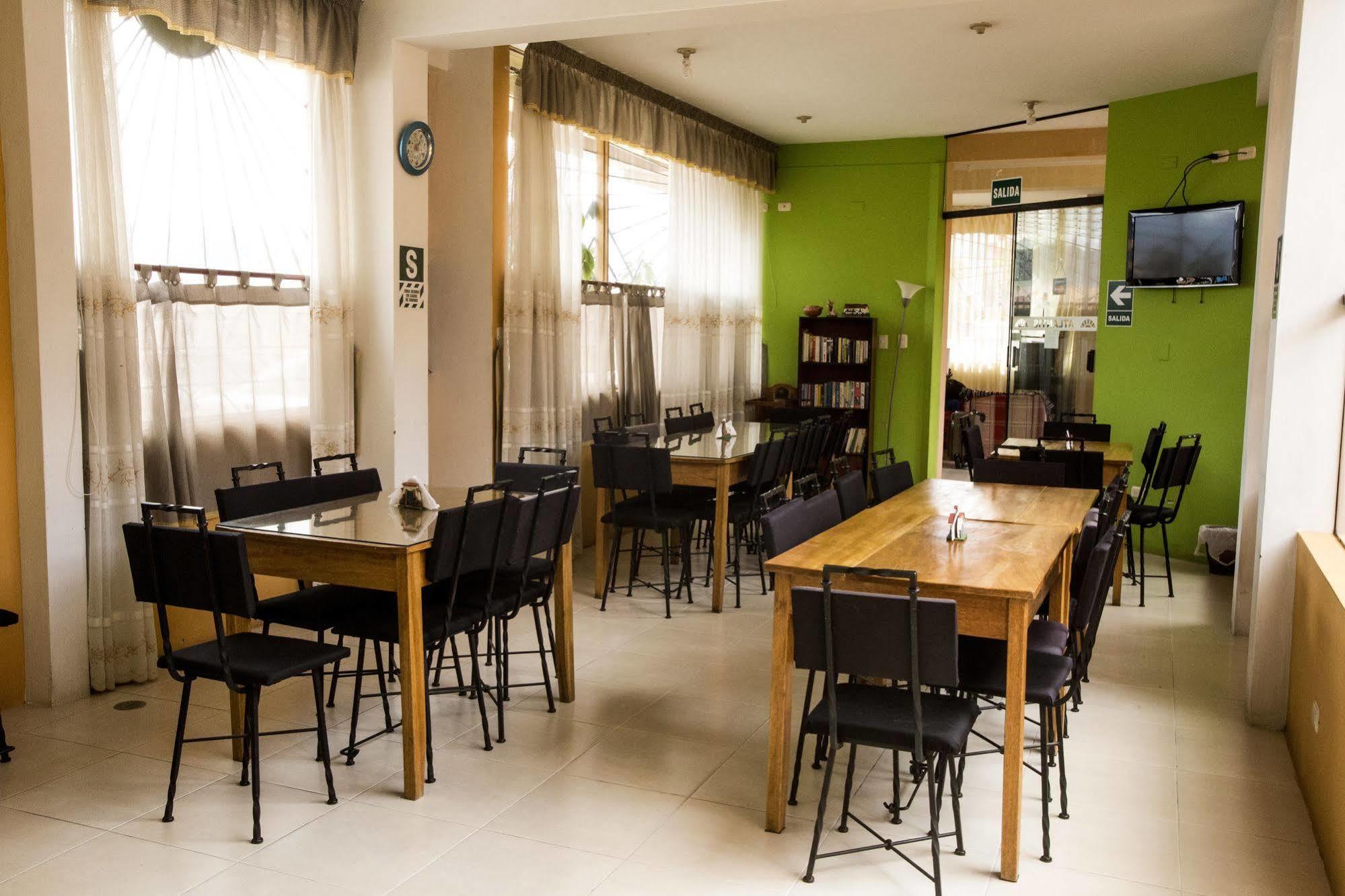 Hostal Atlantis Куско Екстериор снимка